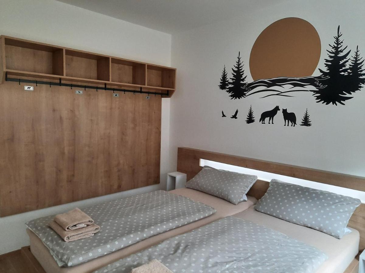Vlci Nora Apartment