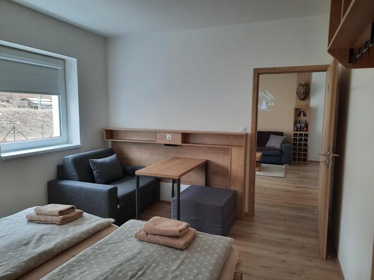 Apartment Vlci Nora Horni Marsov