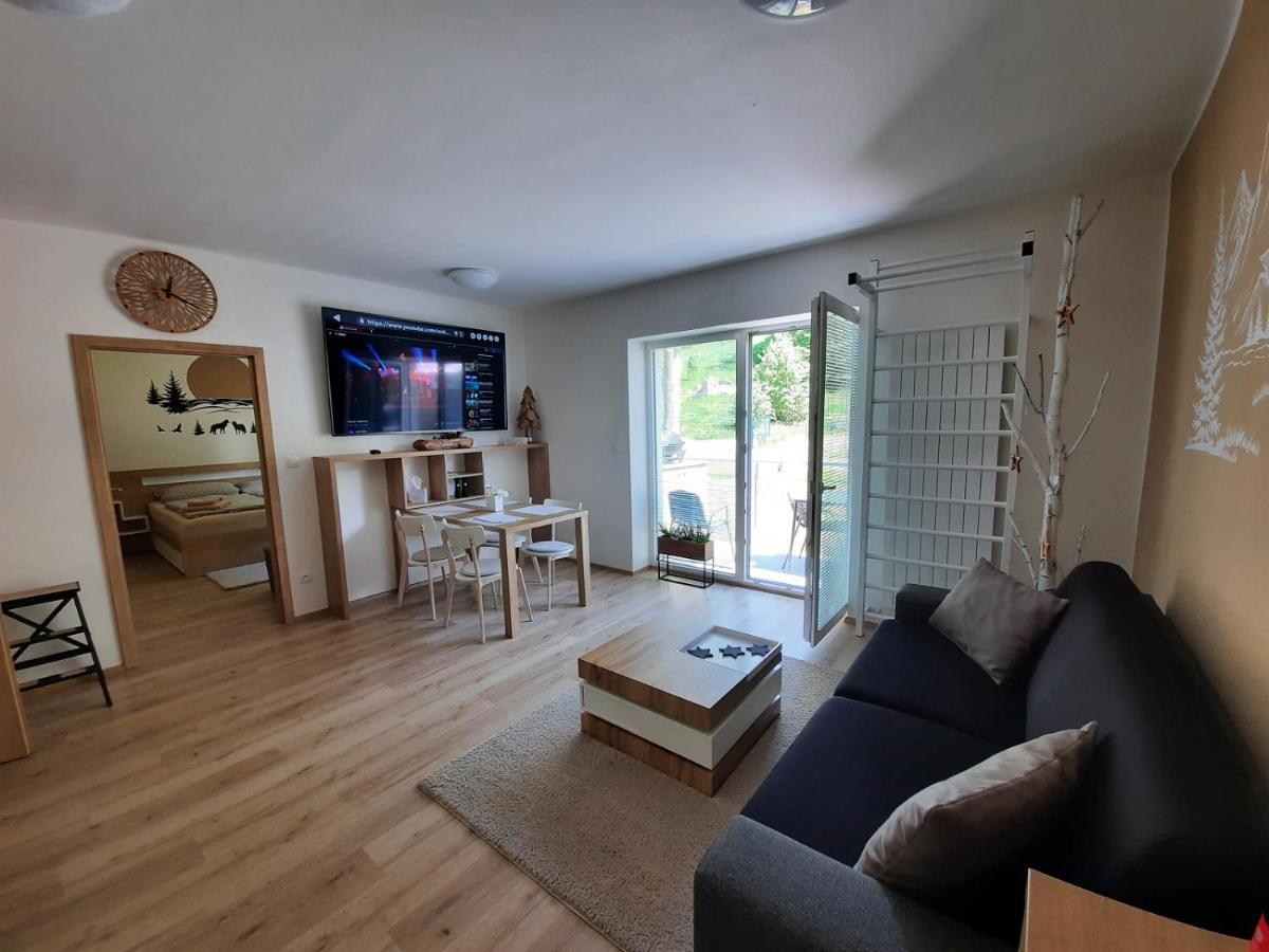 Apartment Vlci Nora Horni Marsov