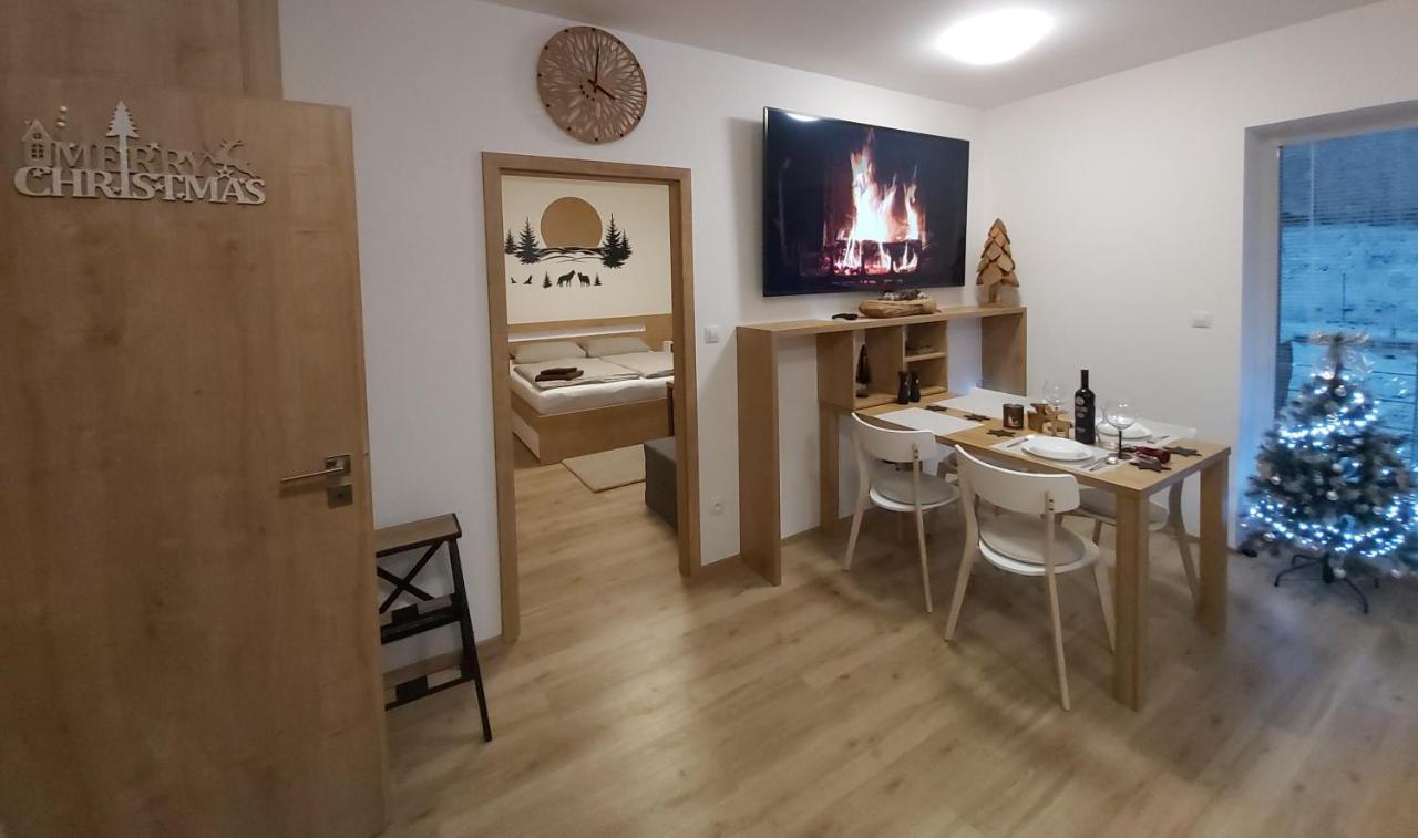 Vlci Nora Apartment *