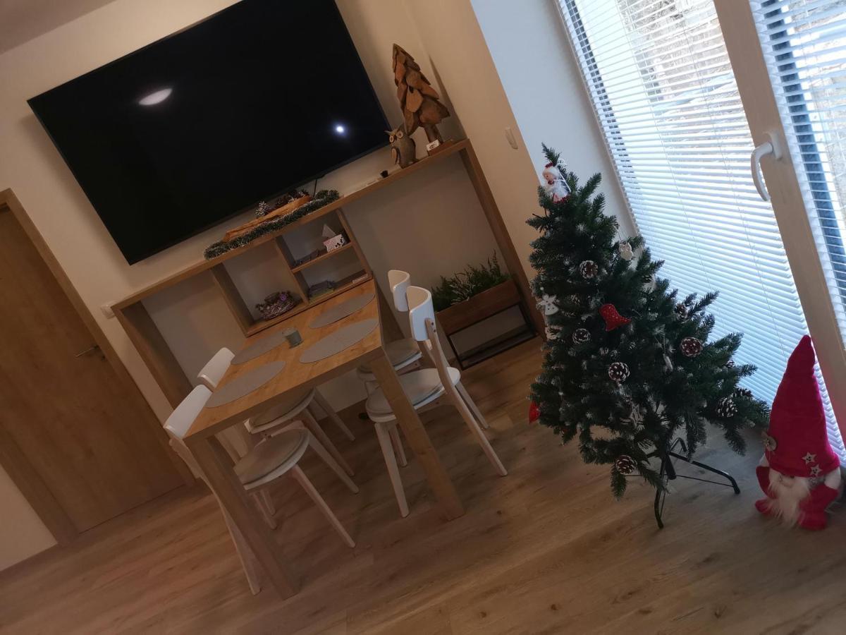 Apartment Vlci Nora Horni Marsov